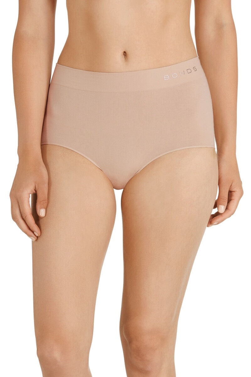 Bonds Womens Full Brief Seamless Comfortable Branded Waistband 3 Pack WWGAA