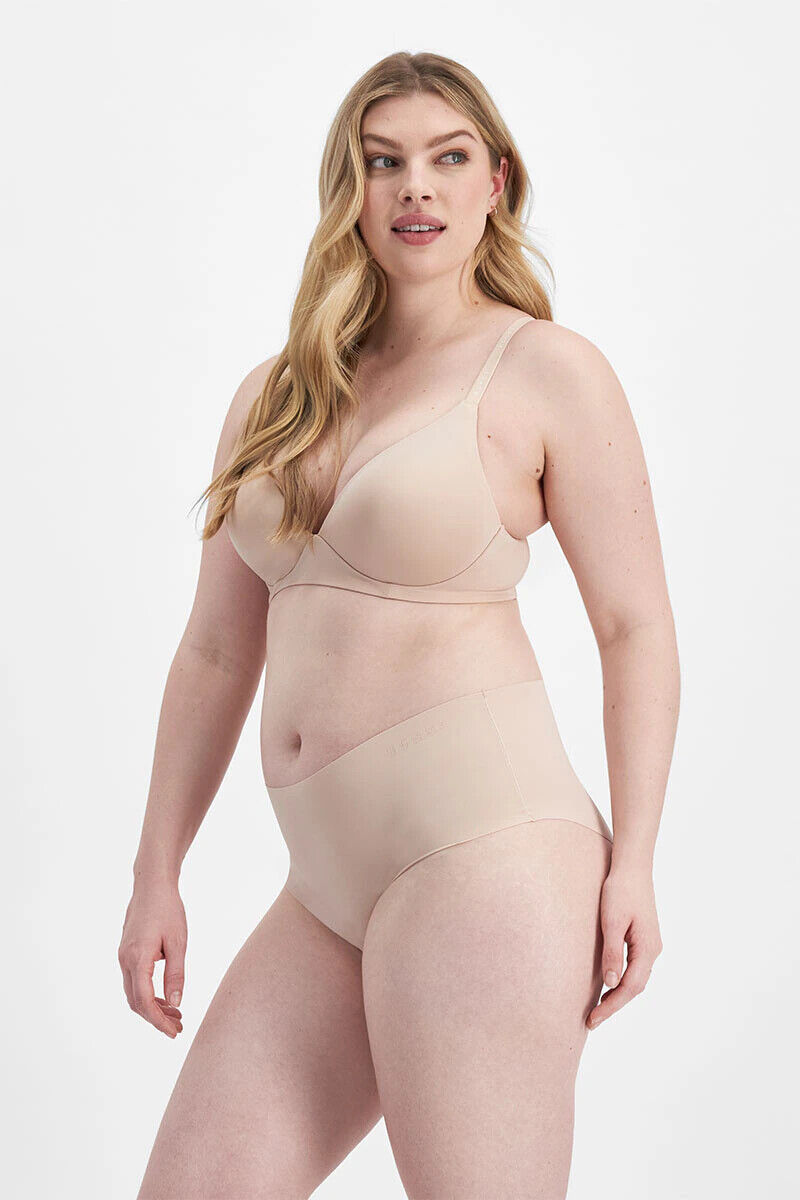 Bonds Womens Invisible Freecuts Full Brief Light Sleek Full Coverage 3 Pack WRCT