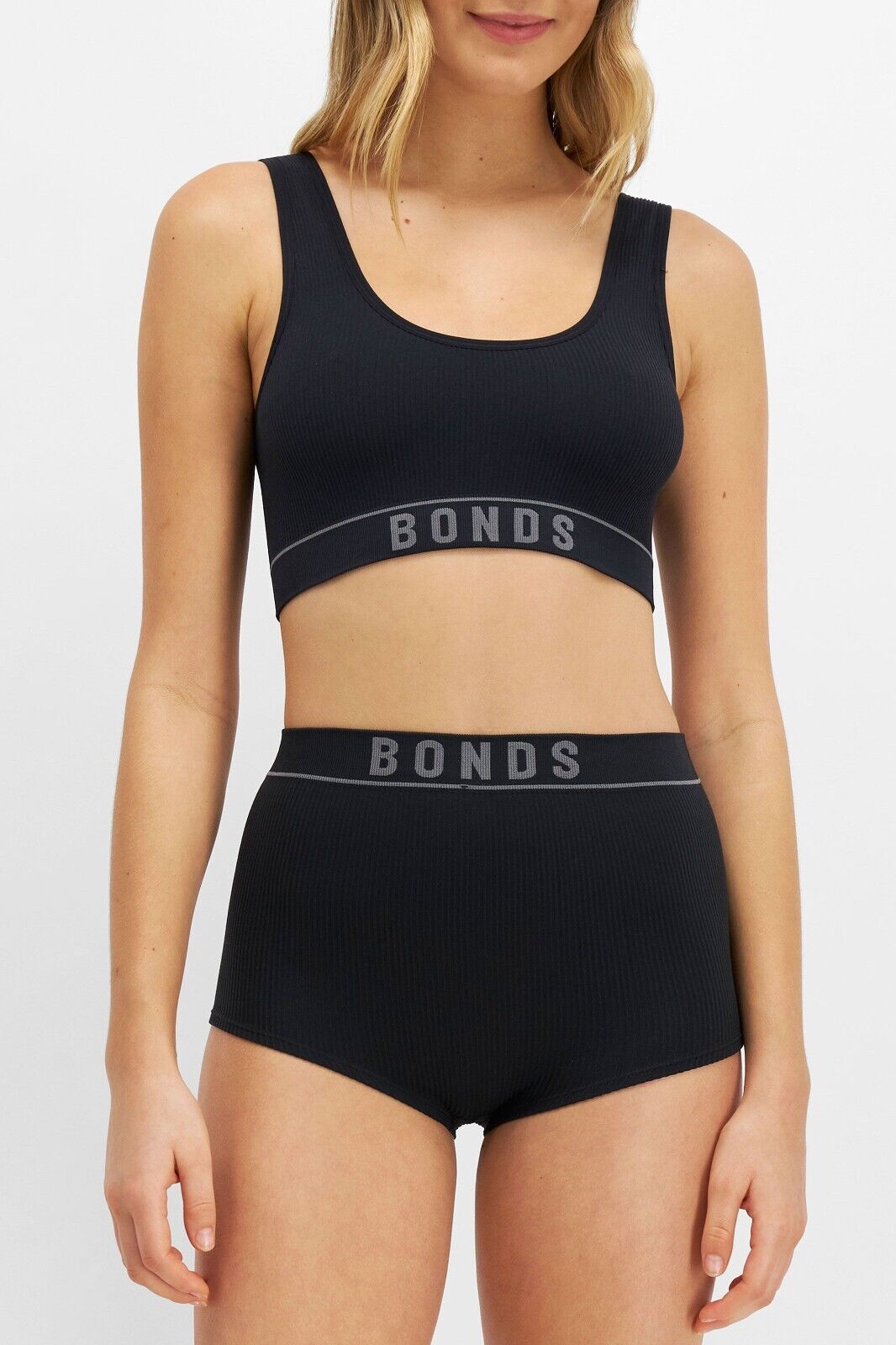 Bonds Womens Retro Rib Hi Shortie Luxuriously Smooth Full Coverage WT46