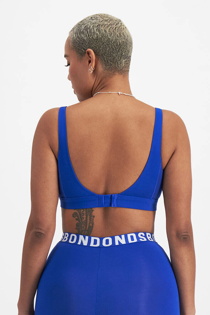 Bonds Womens Chafe Off Crop Ultimate Comfort Soft Fresh and Cooling Finish WR3X