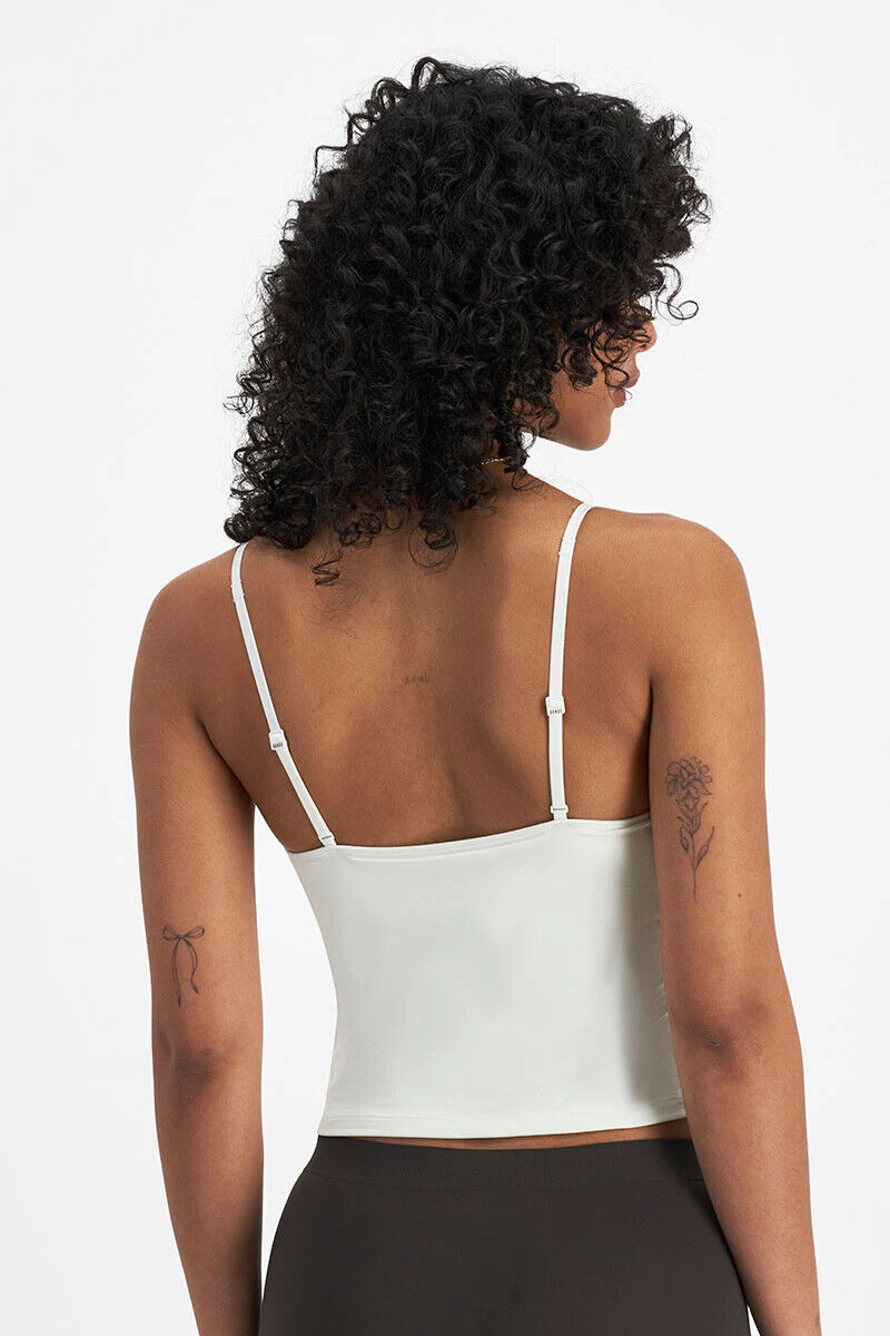 Bonds Womens Bases Seamless Singlet Buttery Smooth & Lightweight Comfort WR7Q