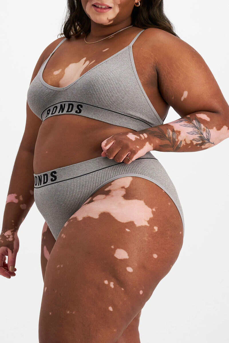 Bonds Womens Retro Rib Seamless Hi Bikini Hi Leg Smooth Stretchy 6 Pack WU8GT